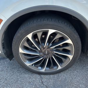 2021 Lincoln AVIATOR RESERVE — фото 17