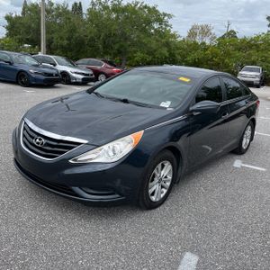 HYUNDAI SONATA GLS - 1