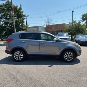 صورة 10 لـ 2014 KIA SPORTAGE LX
