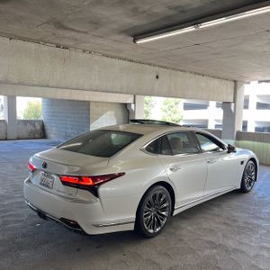 LEXUS LS 500H BASE - 10