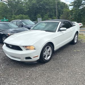 2012 FORD MUSTANG V6 照片 1