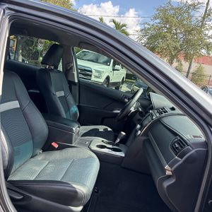 2014 Toyota CAMRY SE 缩略图 33