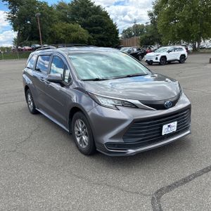 2023 Toyota SIENNA LE 8-PASSENGER 照片 12