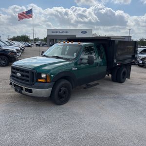 FORD F-350 CHASSIS XL - 1