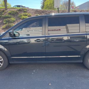 DODGE GRAND CARAVAN SXT - 4