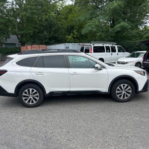 2022 Subaru OUTBACK PREMIUM — фото 10