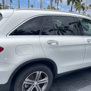 MERCEDES-BENZ GLC - 9