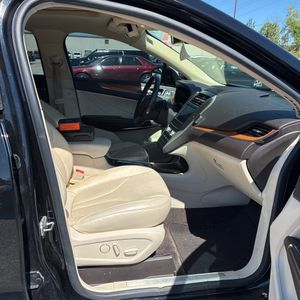 صورة مصغرة 32 لـ 2016 Lincoln MKC RESERVE