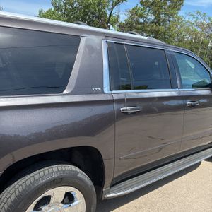 CHEVROLET SUBURBAN LTZ - 9