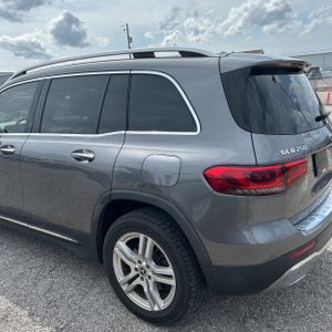 MERCEDES-BENZ GLB - 6