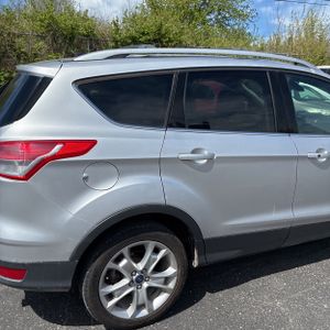 FORD ESCAPE TITANIUM - 9