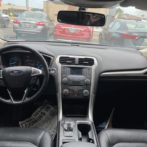 صورة مصغرة 36 لـ 2017 FORD FUSION SE