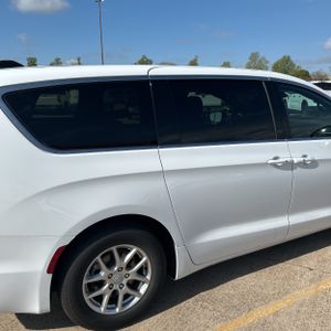 CHRYSLER PACIFICA SELECT - 9