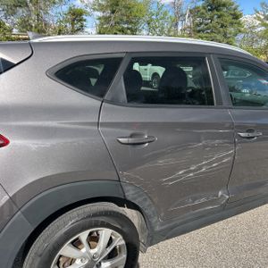 HYUNDAI TUCSON VALUE - 9