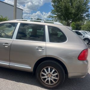 PORSCHE CAYENNE - 6
