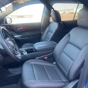 2025 Chevrolet TRAVERSE Z71 照片 32