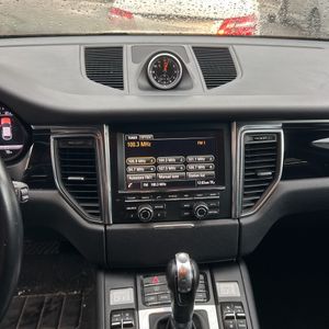 صورة مصغرة 37 لـ 2015 Porsche MACAN S