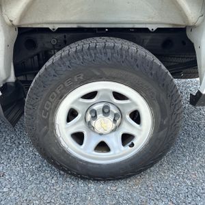 2017 Chevrolet SILVERADO 1500 WORK TRUCK — миниатюра 18