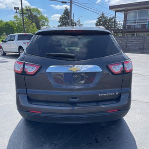 CHEVROLET TRAVERSE LT - 7