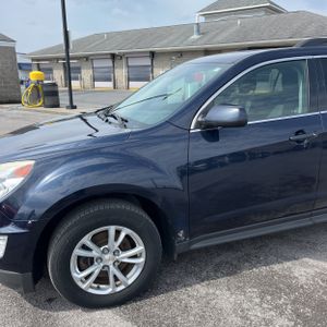 CHEVROLET EQUINOX LT - 2