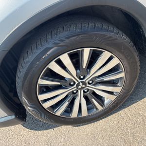 صورة مصغرة 17 لـ 2019 Mitsubishi OUTLANDER SEL