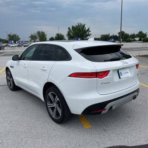 2017 Jaguar F-PACE S — фото 5