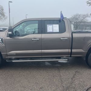 FORD F-150 XLT - 4