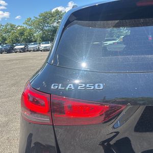 2023 Mercedes-BENZ GLA — миниатюра 23