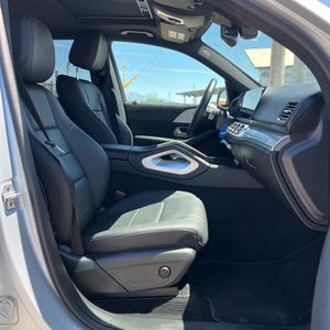 2025 Mercedes-BENZ GLE — миниатюра 33