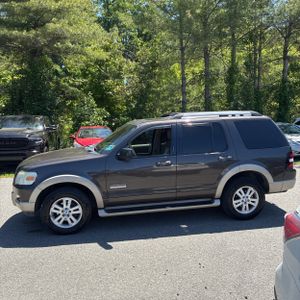 FORD EXPLORER EDDIE BAUER - 3