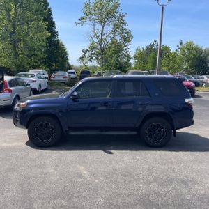 TOYOTA 4RUNNER - 3
