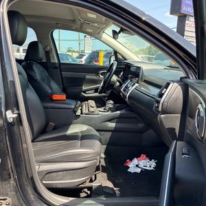 صورة مصغرة 32 لـ 2023 KIA SORENTO S