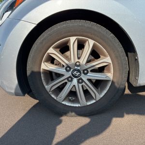 2015 Hyundai ELANTRA SE — миниатюра 17