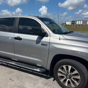 2019 Toyota TUNDRA LIMITED photo 13