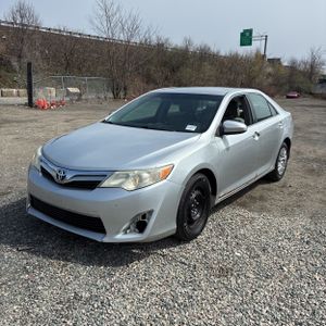 TOYOTA CAMRY - 1