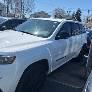 JEEP GRAND CHEROKEE LIMITED X - 3