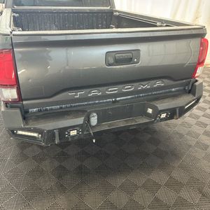 صورة 55 لـ 2018 Toyota TACOMA SR