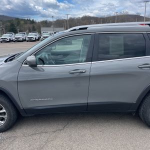 JEEP CHEROKEE LATITUDE LUX - 4