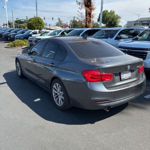 BMW 3 SERIES 320I - 4