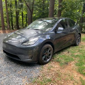 صورة 1 لـ 2025 Tesla MODEL Y LONG RANGE