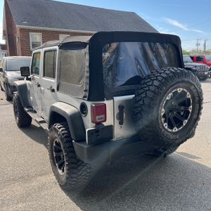 JEEP WRANGLER UNLIMITED X - 5
