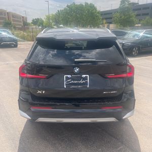 BMW X1 XDRIVE28I - 7