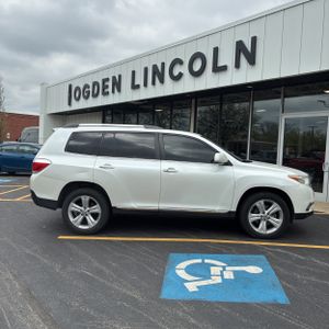 TOYOTA HIGHLANDER - 10