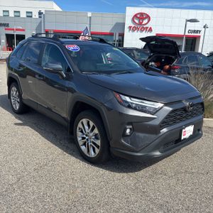 صورة 12 لـ 2025 Toyota RAV4 XLE PREMIUM