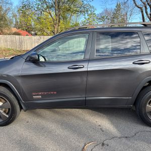 JEEP CHEROKEE LATITUDE 75TH ANNIVERSARY - 4