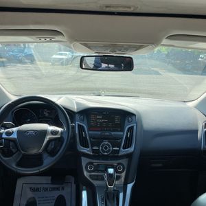صورة مصغرة 36 لـ 2012 FORD FOCUS TITANIUM