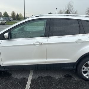 FORD ESCAPE TITANIUM - 4