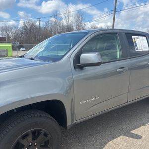 CHEVROLET COLORADO LT - 2