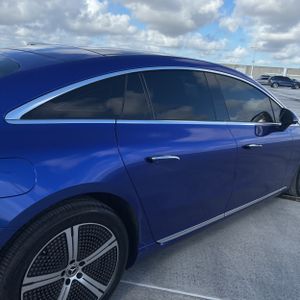 MERCEDES-BENZ EQS - 9