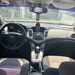 2011 Chevrolet CRUZE LS — миниатюра 35